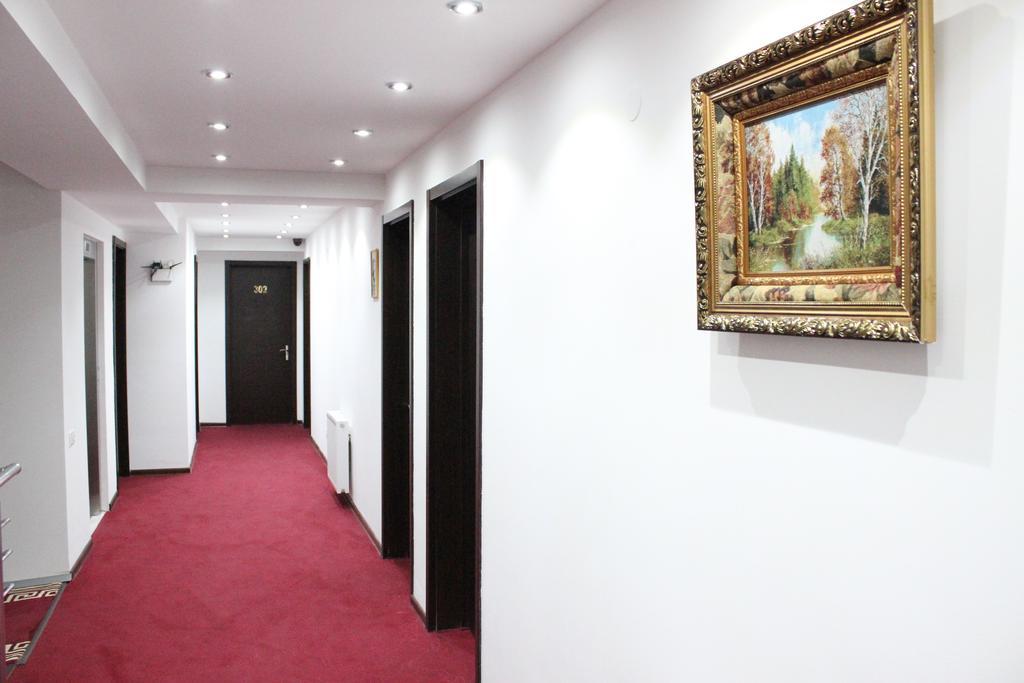 Hotel Grand Palace Tiflis Exterior foto